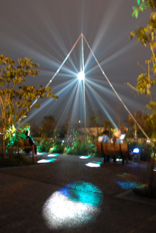 080711_light.jpg