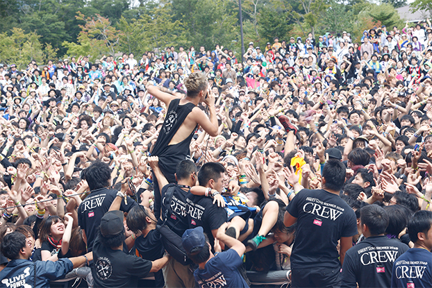 SPACE SHOWER TV 25TH ANNIVERSARY SWEET LOVE SHOWER 2014